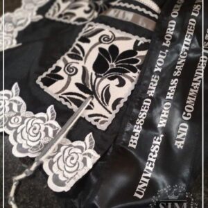Ladies Prayer Shawl